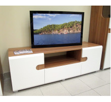 Тумба под телевизор Леонардо МН-026-02 белая