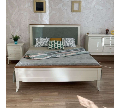 Двуспальная кровать Римини MUR-118-01/1 с мягкой вставкой Двуспальная кровать Римини MUR-118-01/1 с мягкой вставкой